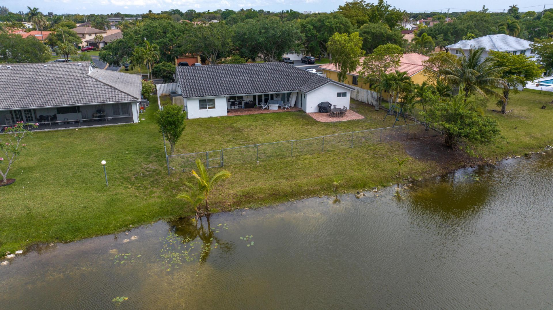 5791 Hawkes Bluff Avenue, Davie, FL 33331 Photo