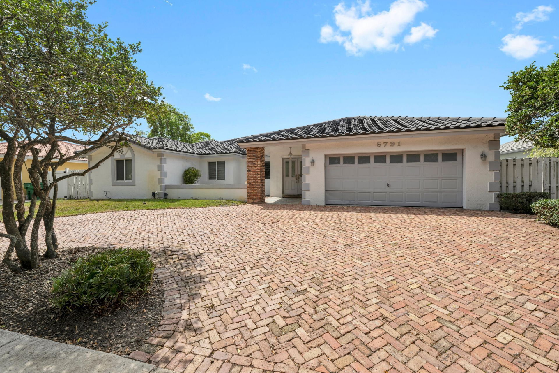 5791 Hawkes Bluff Avenue, Davie, FL 33331 Photo