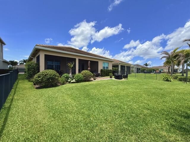 8747 SW Vico Way, Port Saint Lucie, FL 34987 Photo