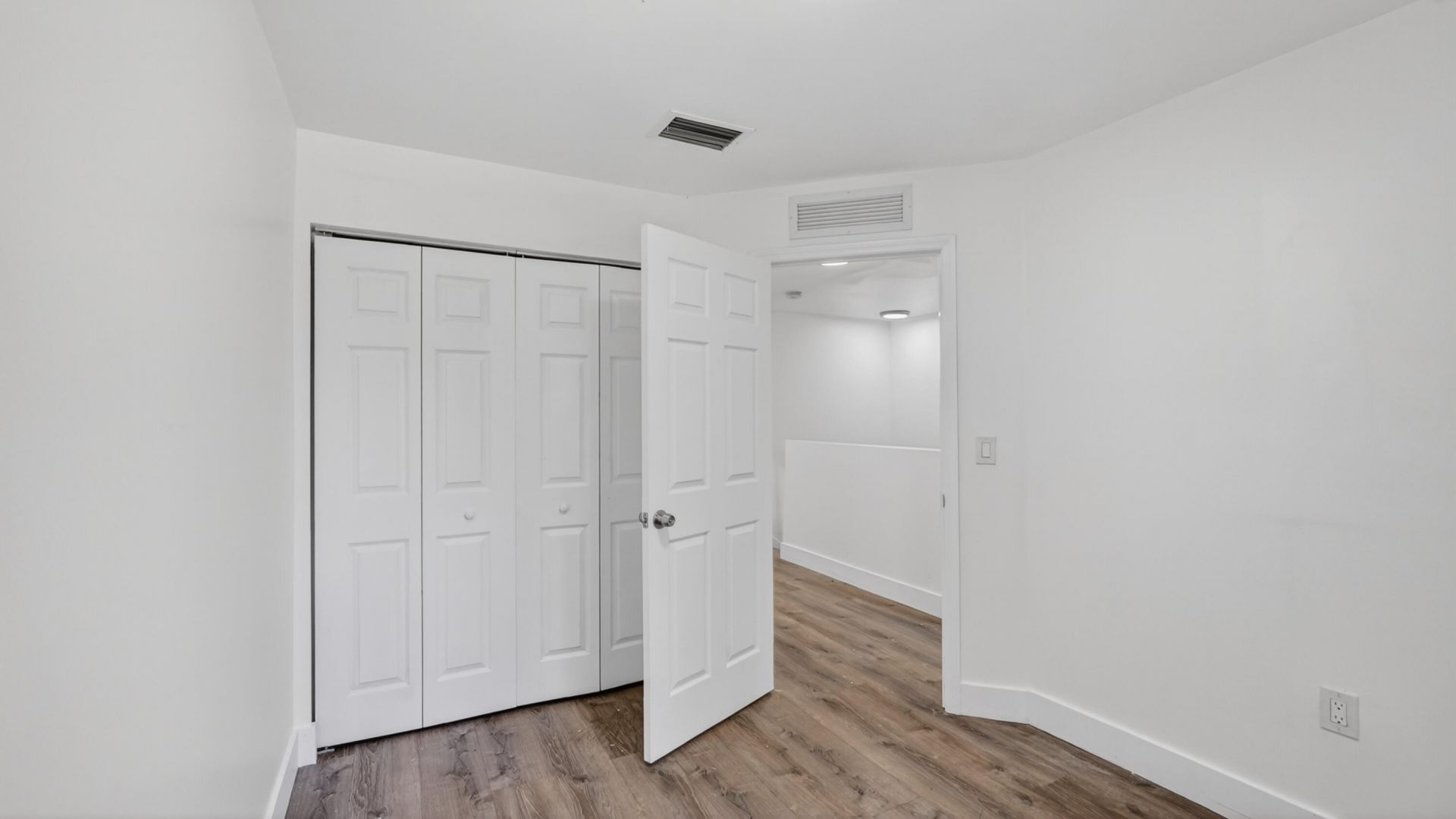 2902 NW 44th Street, Miami, FL 33142 Photo