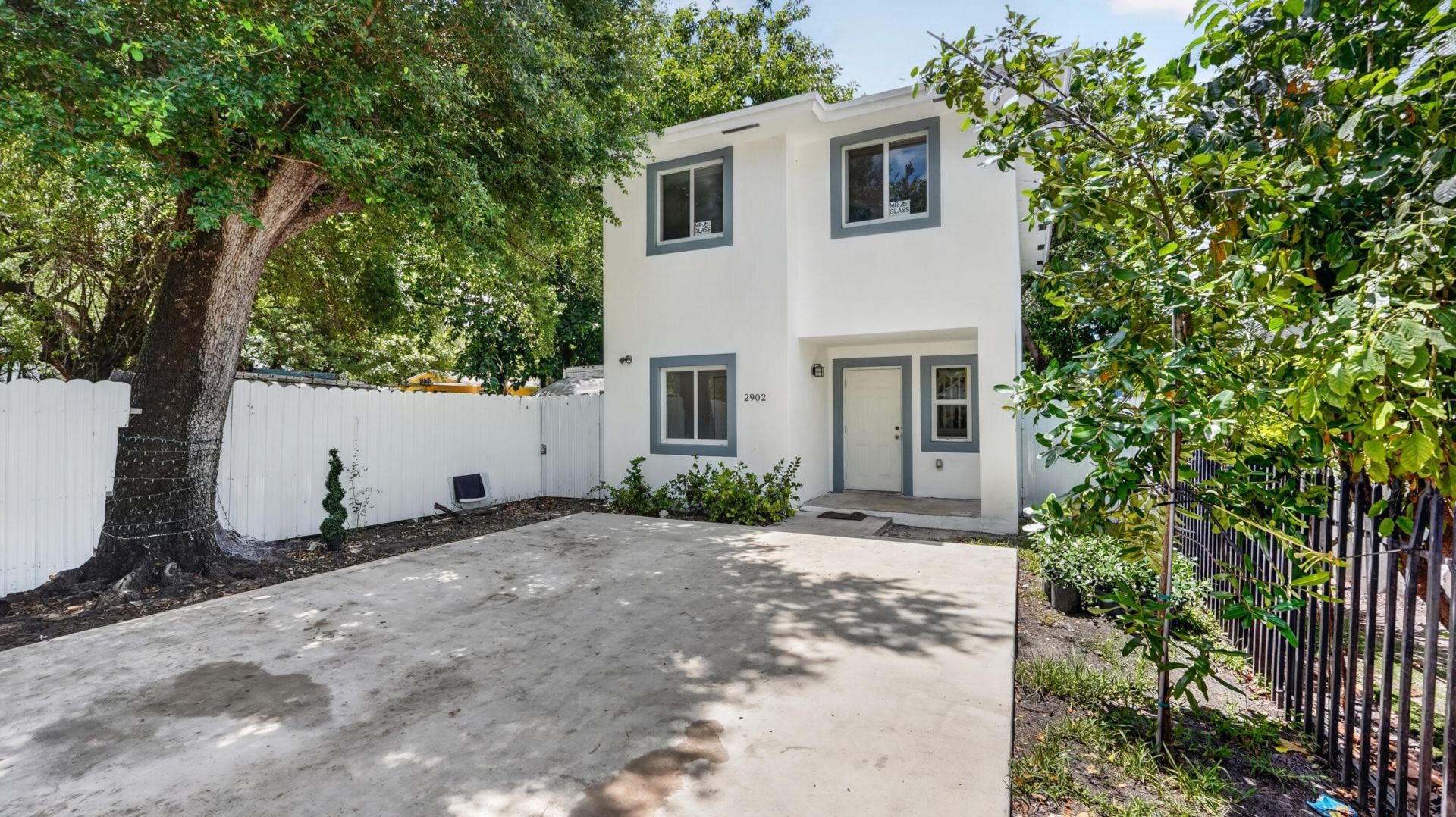 2902 NW 44th Street, Miami, FL 33142 Photo