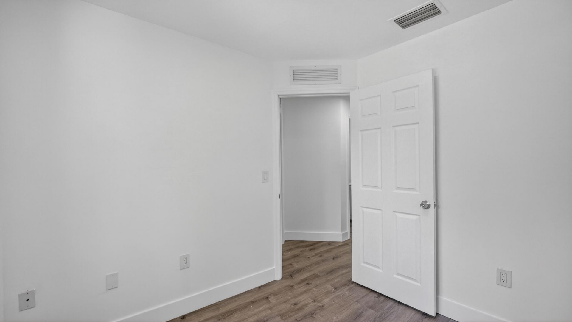 2902 NW 44th Street, Miami, FL 33142 Photo
