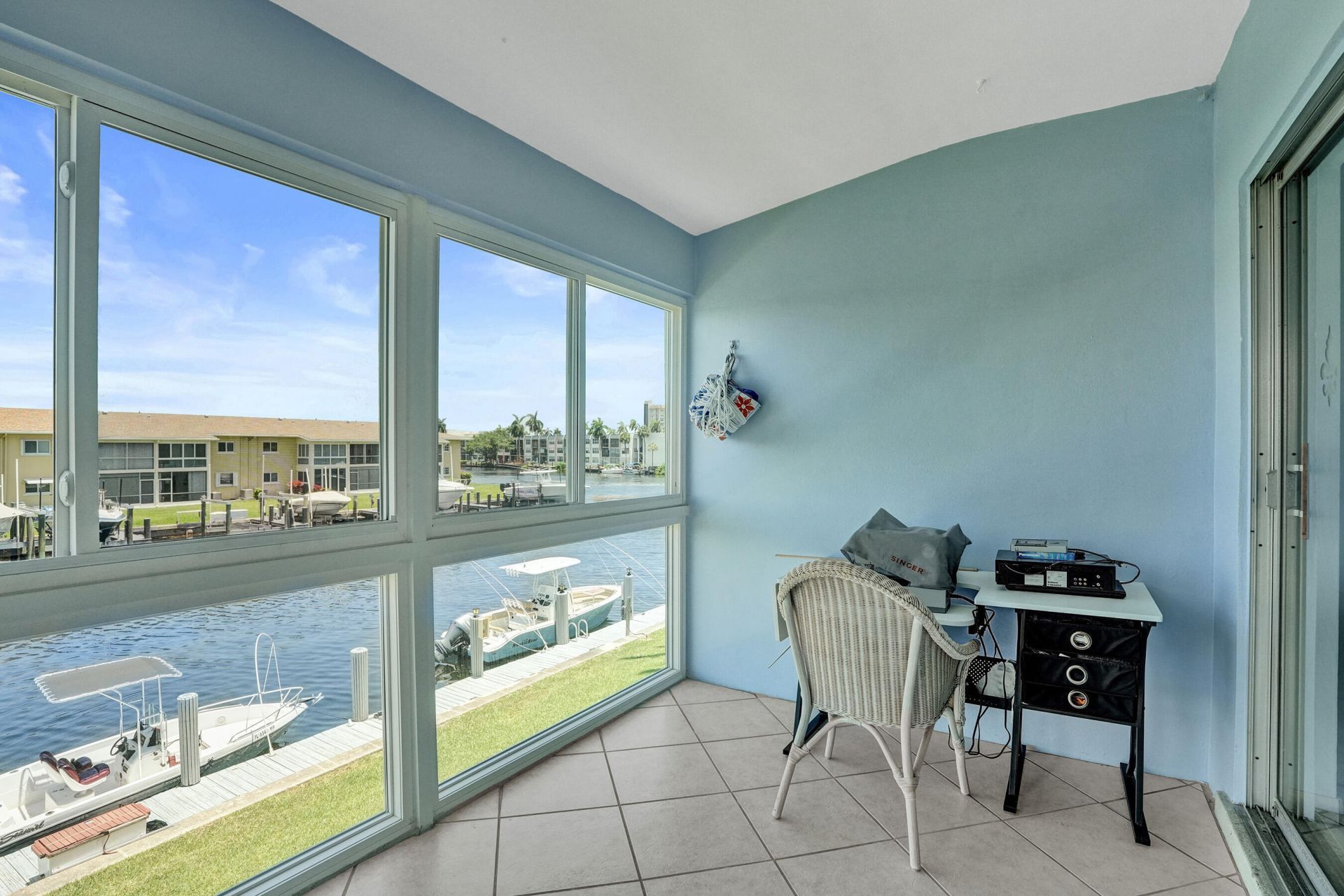 930 SE 9th Avenue, Unit 11, Pompano Beach, FL 33060 Photo
