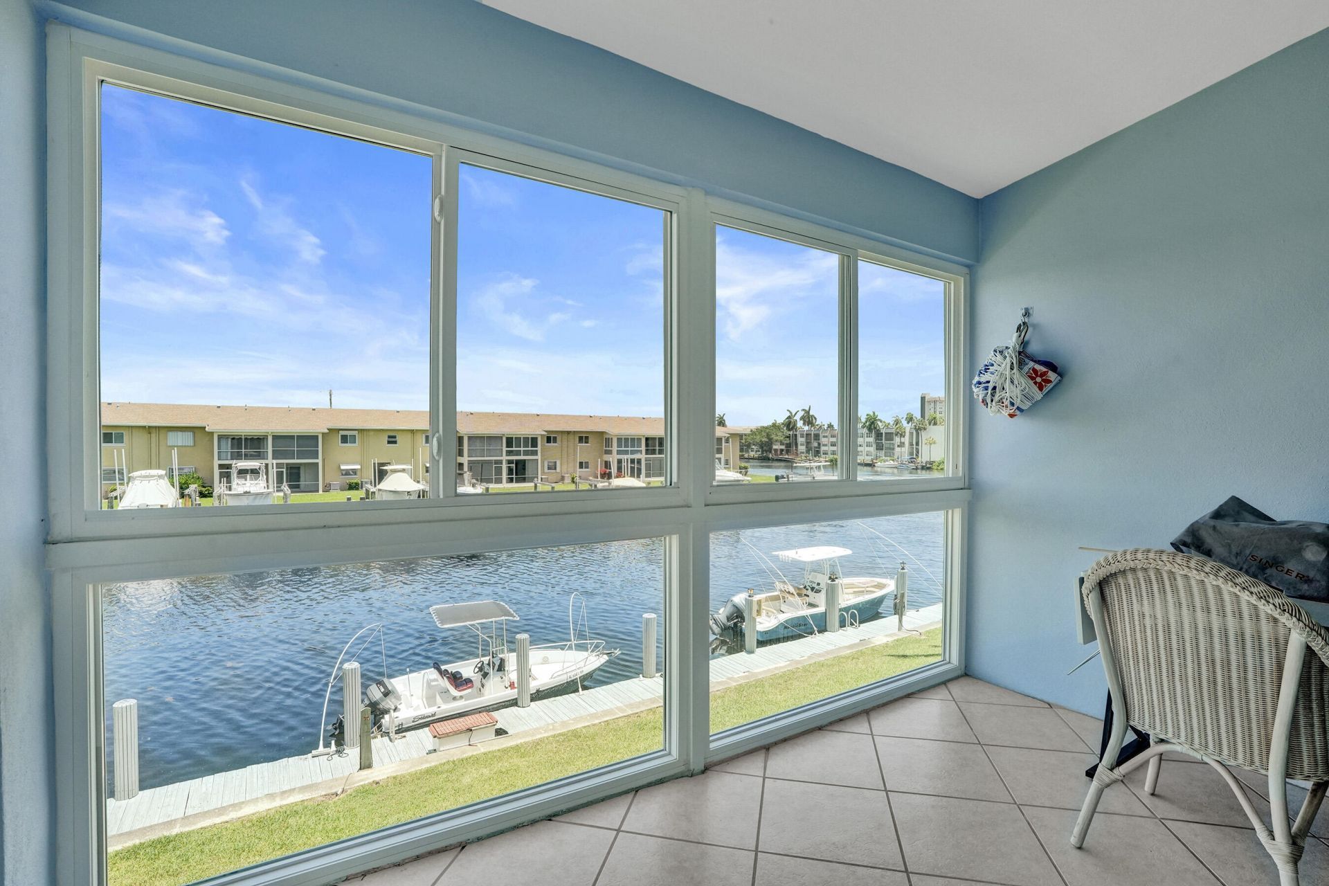 930 SE 9th Avenue, Unit 11, Pompano Beach, FL 33060 Photo