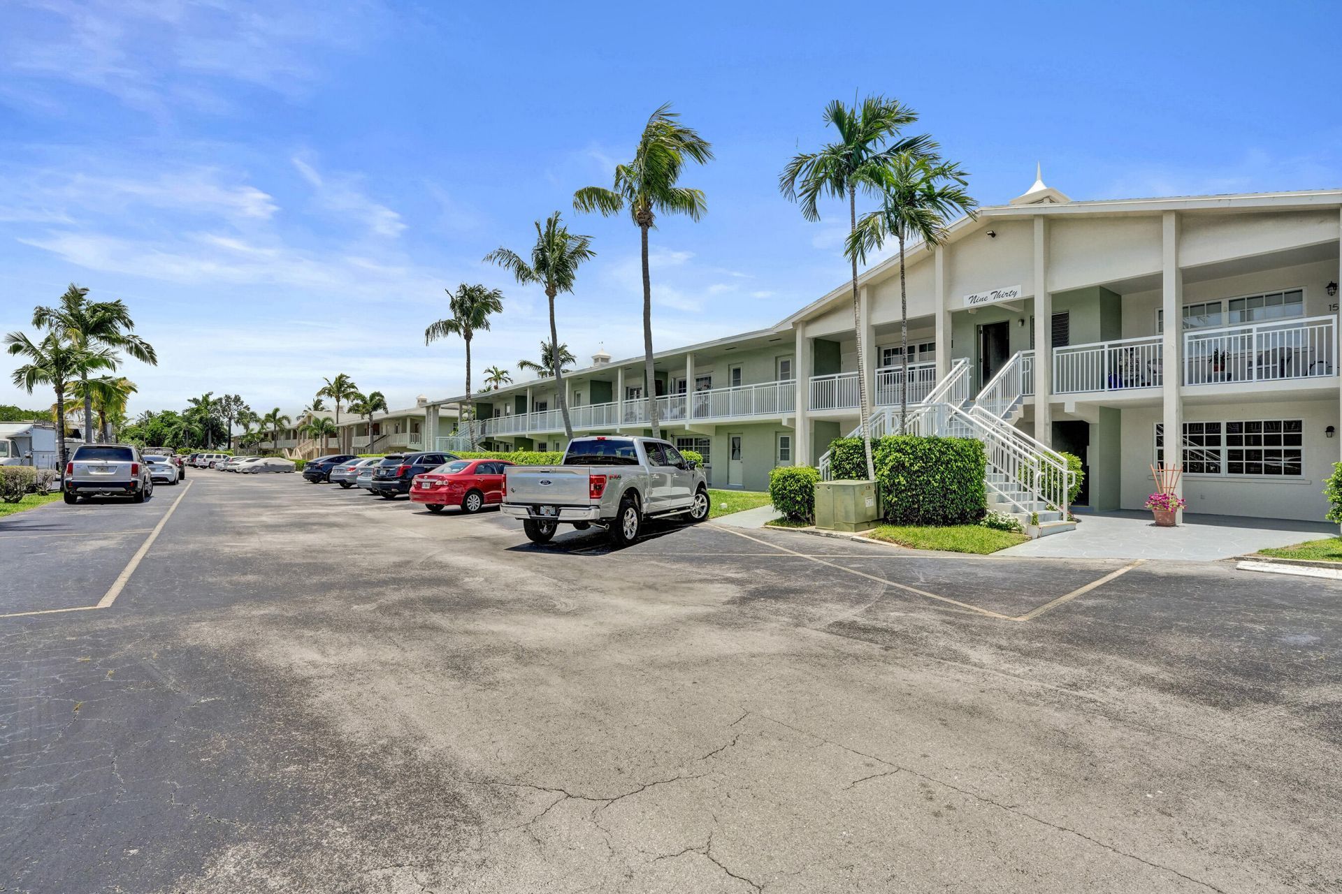 930 SE 9th Avenue, Unit 11, Pompano Beach, FL 33060 Photo