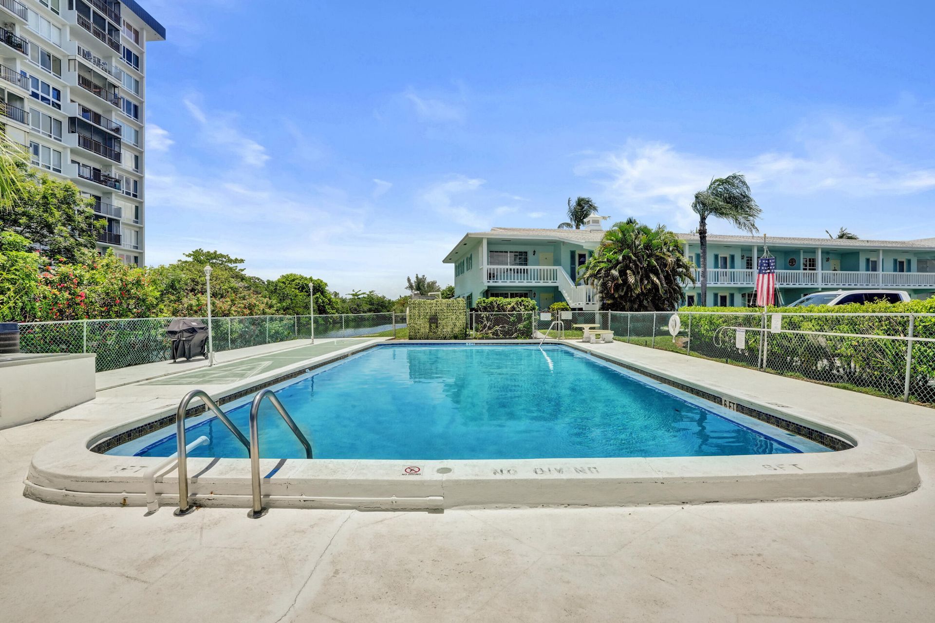 930 SE 9th Avenue, Unit 11, Pompano Beach, FL 33060 Photo
