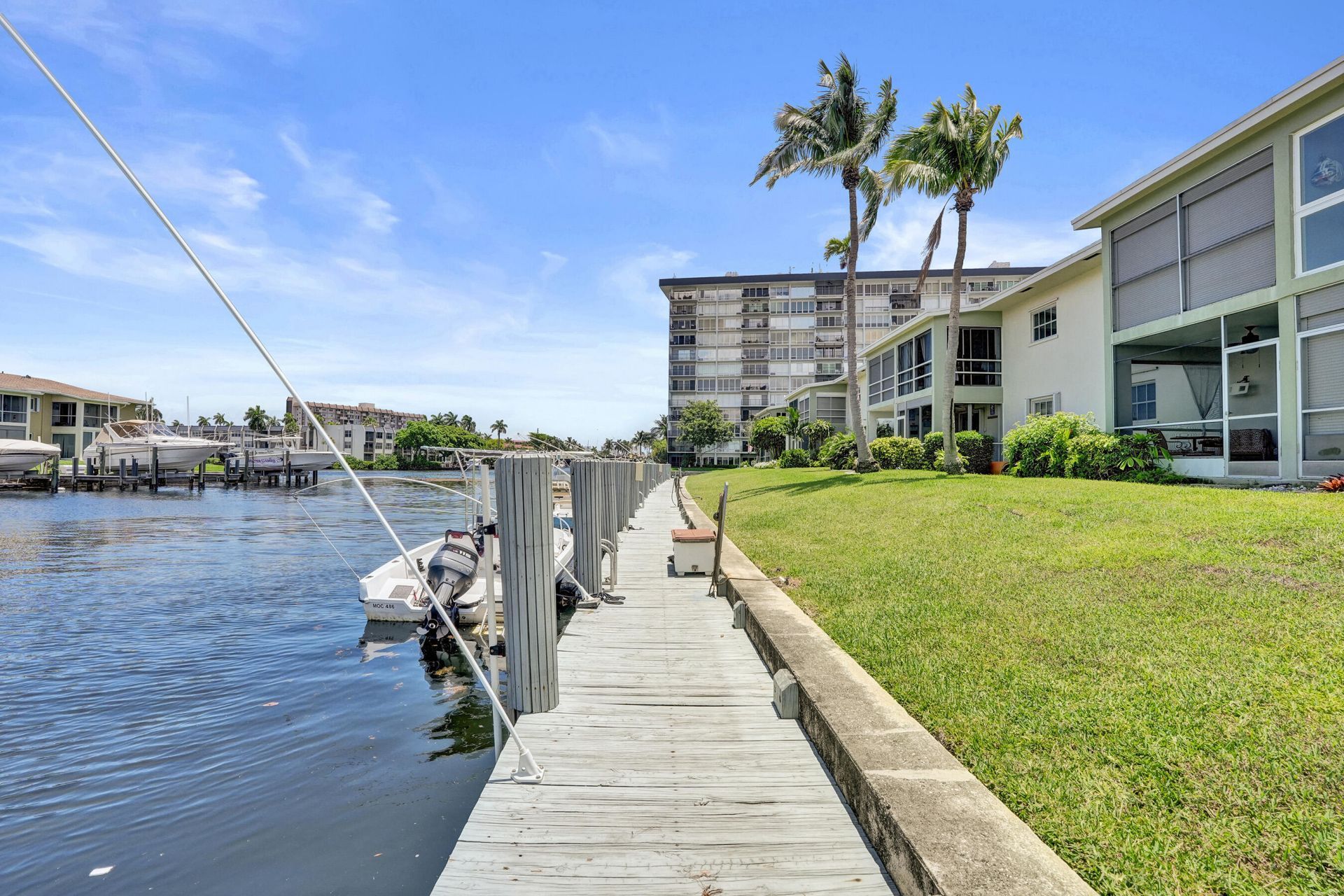 930 SE 9th Avenue, Unit 11, Pompano Beach, FL 33060 Photo