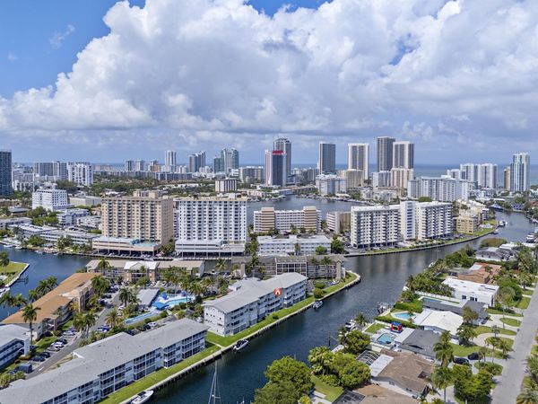 455 Paradise Isle Boulevard, Hallandale Beach, FL 33009
