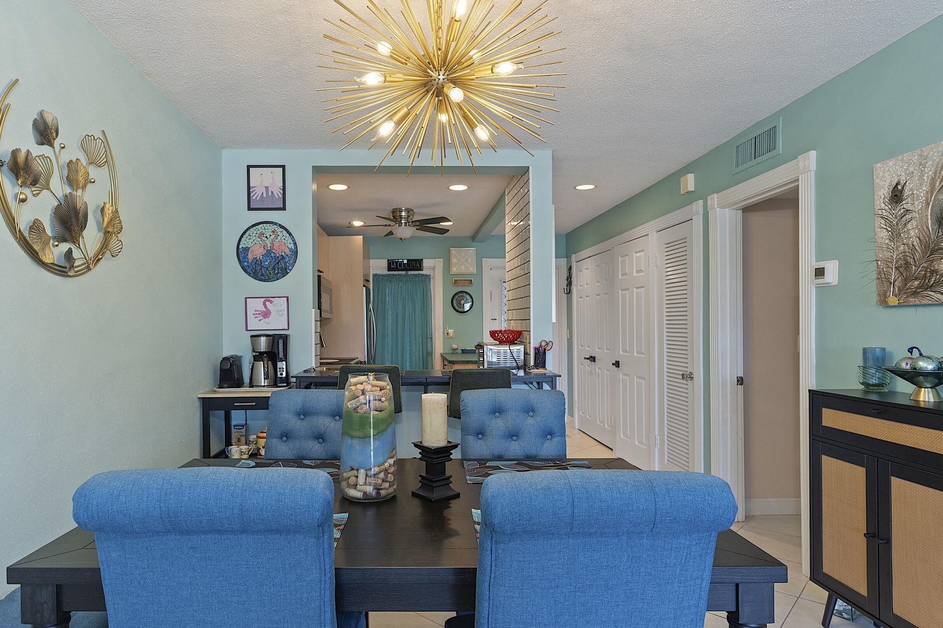 455 Paradise Isle Boulevard, Unit 404, Hallandale Beach, FL 33009 Photo