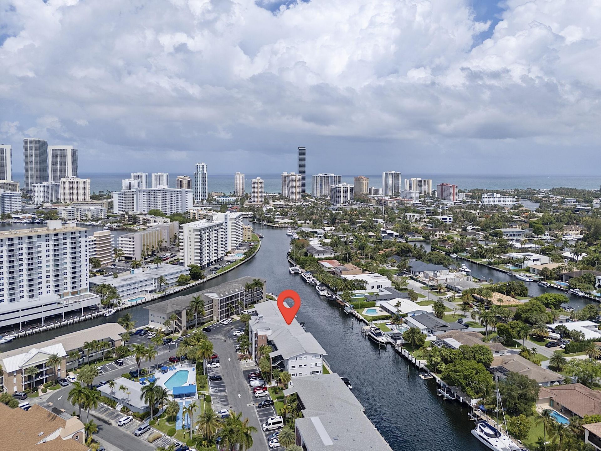 455 Paradise Isle Boulevard, Unit 404, Hallandale Beach, FL 33009 Photo