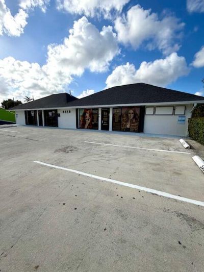 4259 10th Avenue N, Lake Worth Beach, FL 00000 Photo