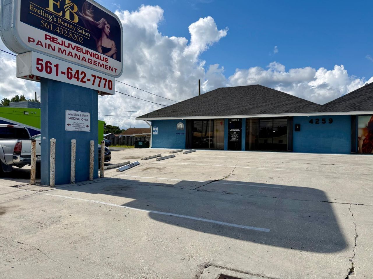 4259 10th Avenue N, Lake Worth Beach, FL 00000 Photo