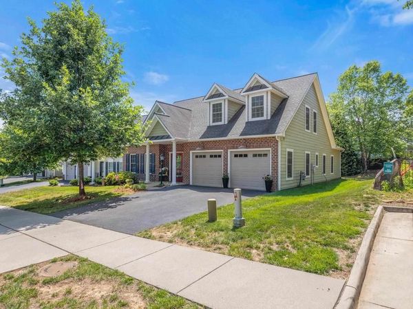 1637 SAWGRASS CT , CHARLOTTESVILLE, VA 22901