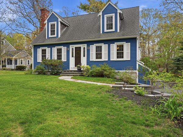 62 Donna Dr, Plymouth, MA 02360