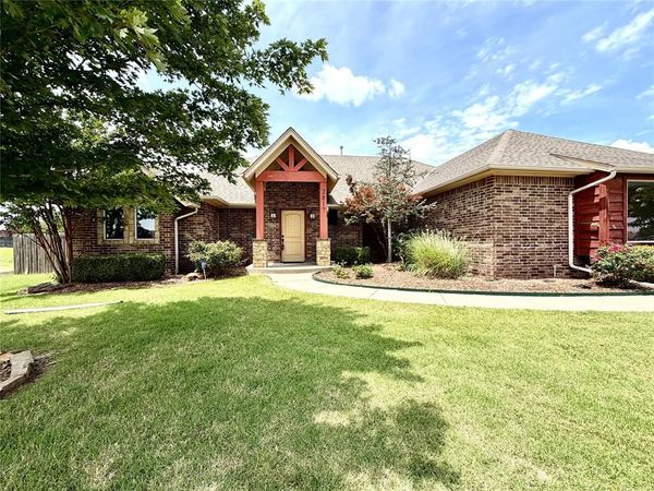 2817 Marigold Lane, Edmond, OK 73013