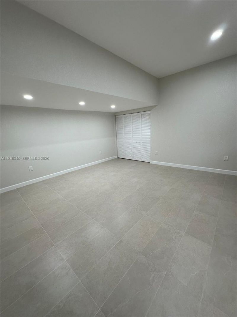 Please Call For Address, Miami, FL 33185 Photo