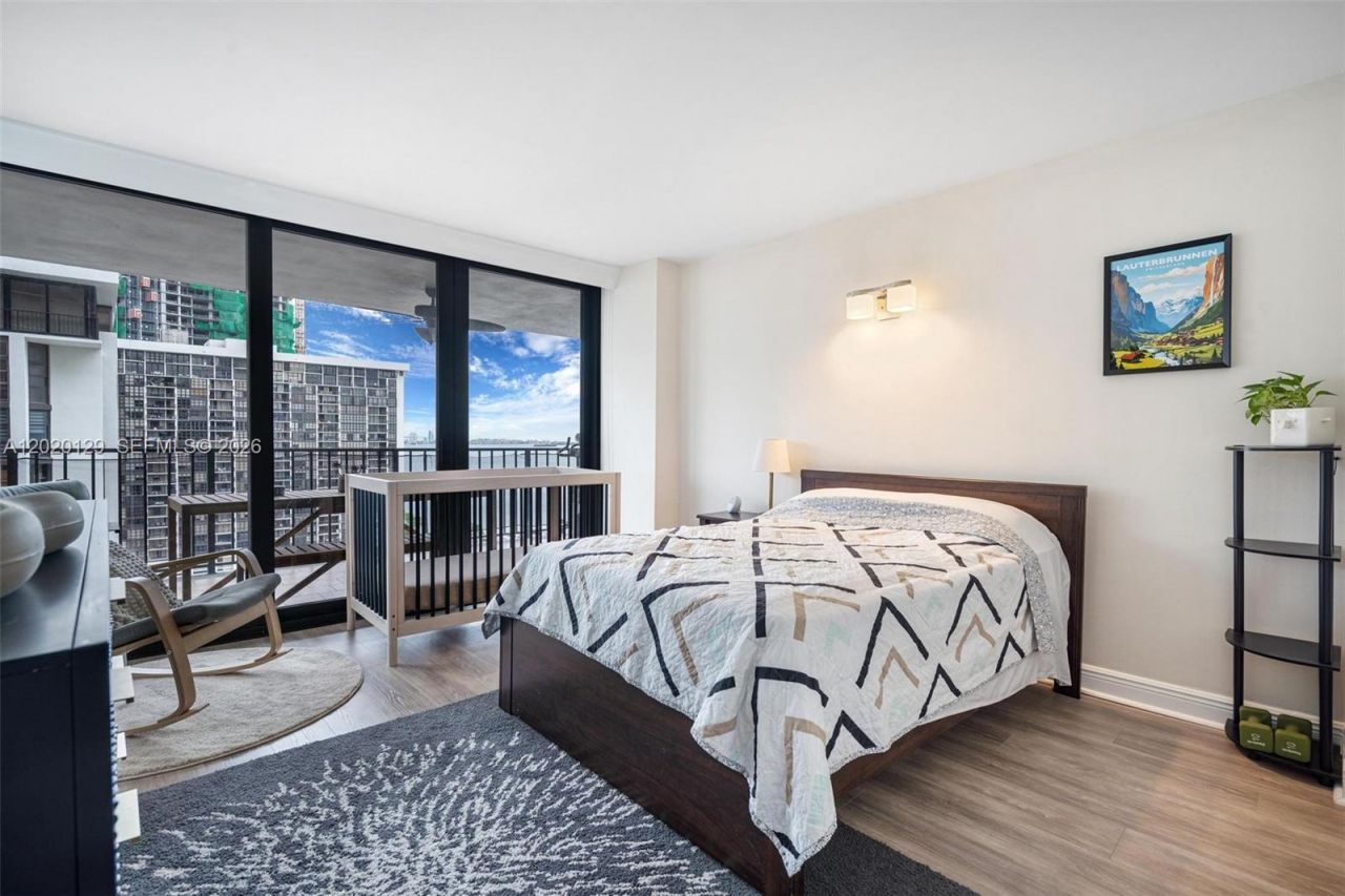 1925 Brickell Ave , Unit 1603, Miami, FL 33129 Photo