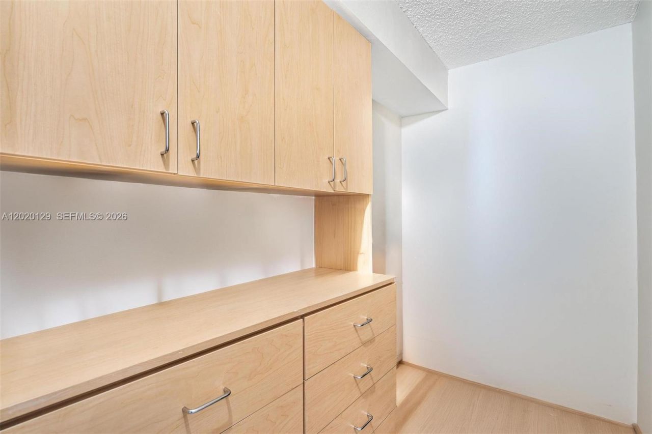 1925 Brickell Ave , Unit 1603, Miami, FL 33129 Photo