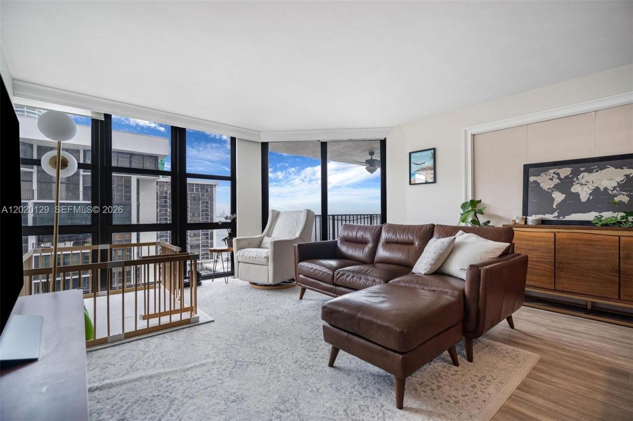 1925 Brickell Ave , Unit 1603, Miami, FL 33129 Photo