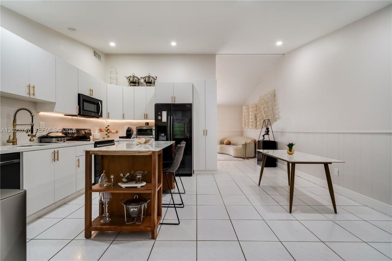11515 SW 81st Rd , Unit 11515, Pinecrest, FL 33156 Photo