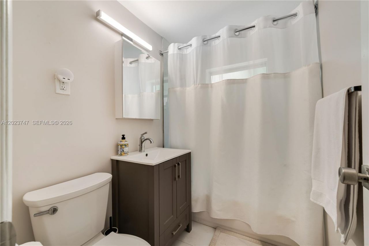 11515 SW 81st Rd , Unit 11515, Pinecrest, FL 33156 Photo