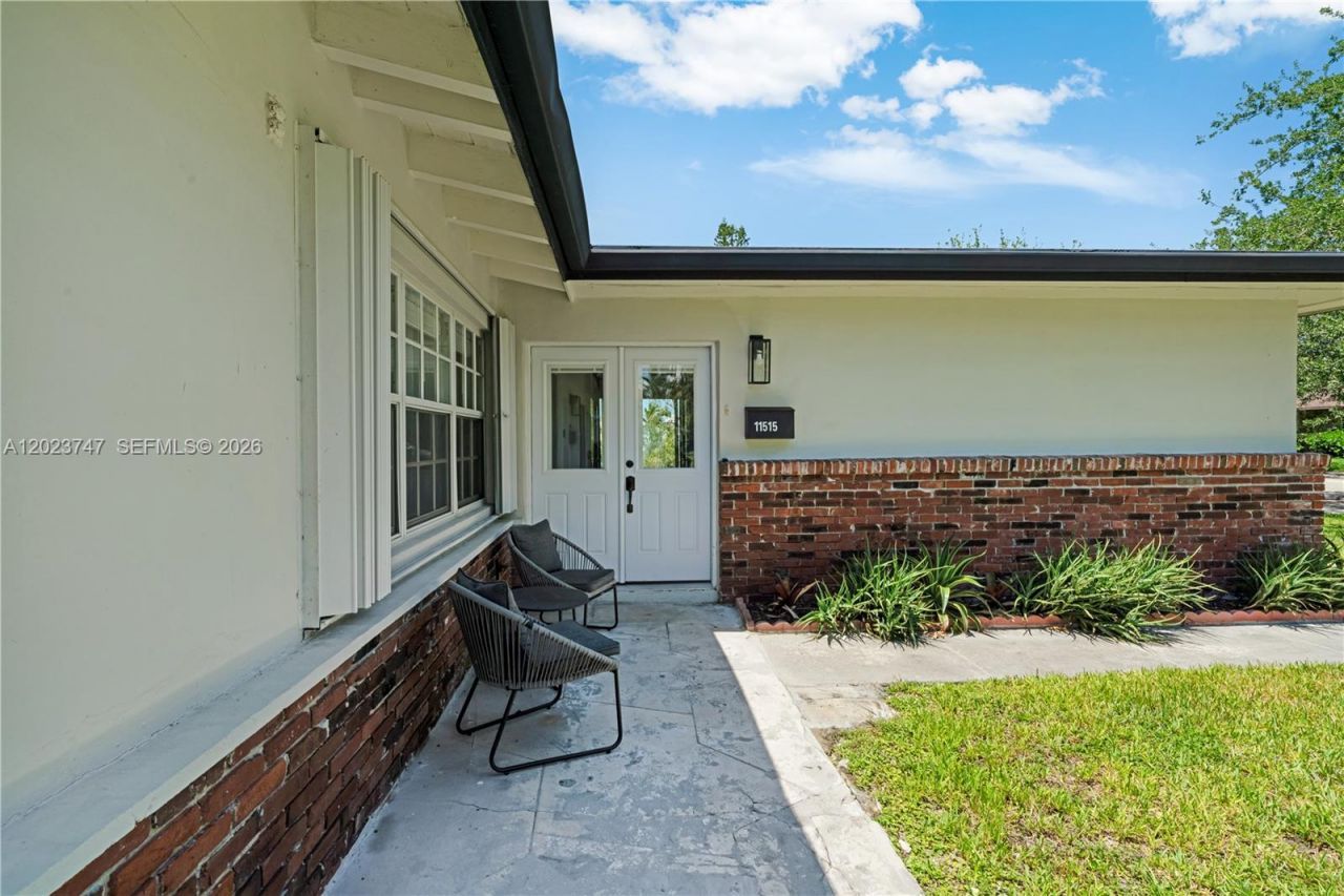 11515 SW 81st Rd , Unit 11515, Pinecrest, FL 33156 Photo