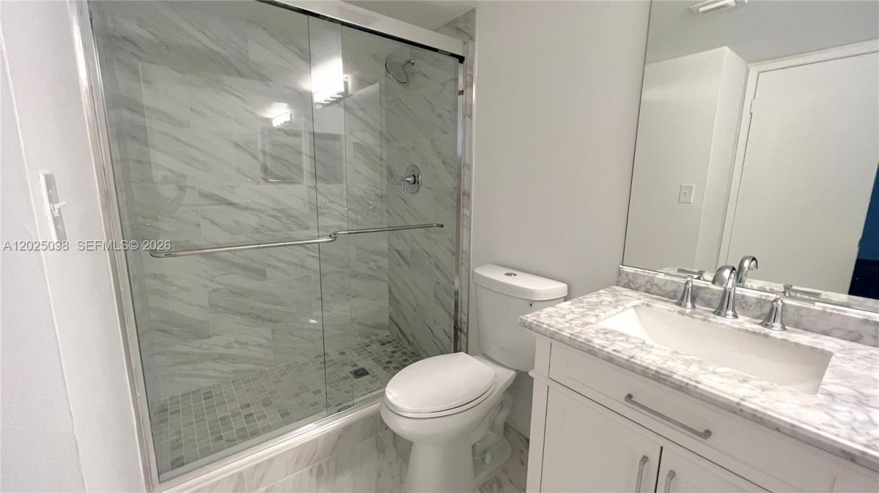 3300 NE 192nd St , Unit 418, Aventura, FL 33180 Photo
