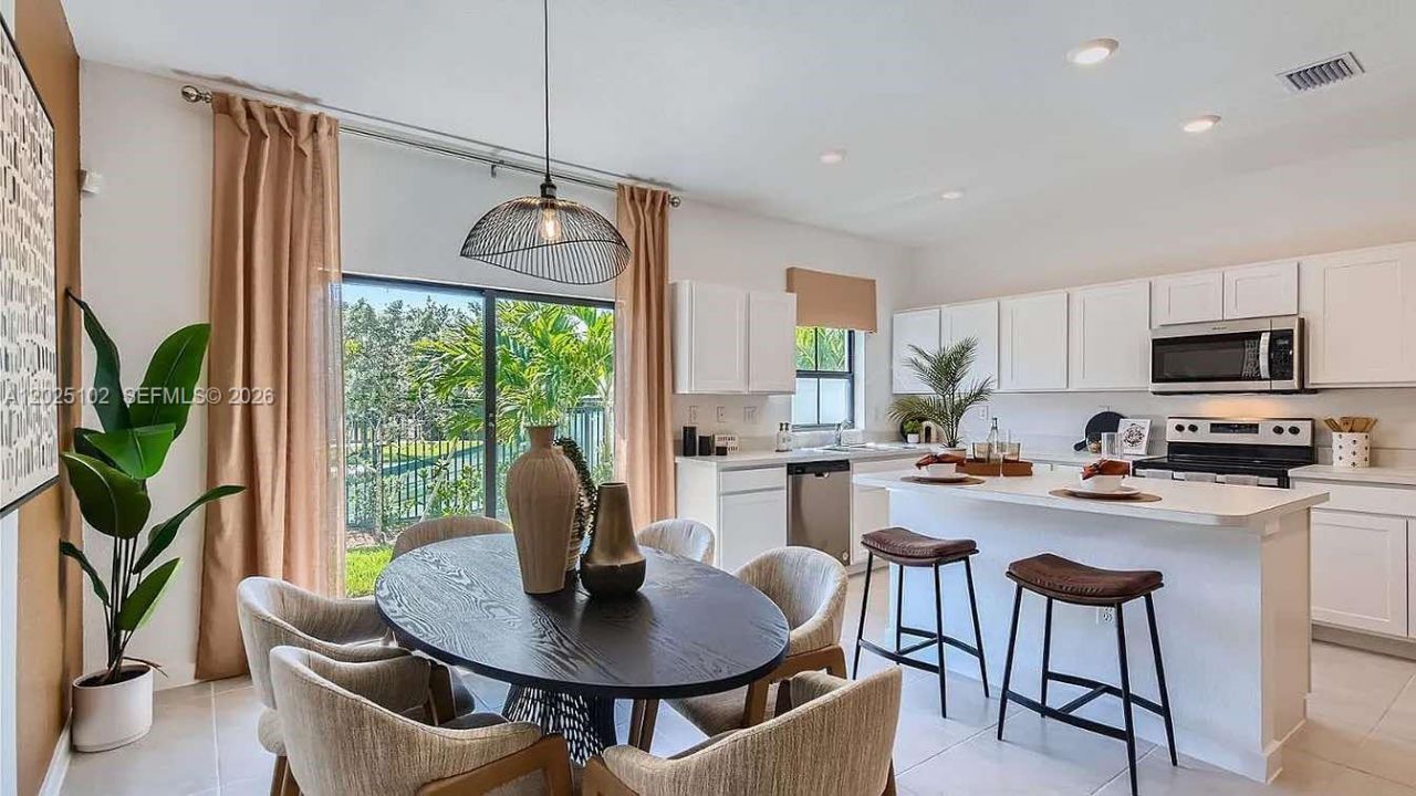 876 NW 3rd Way , Pompano Beach, FL 33060 Photo
