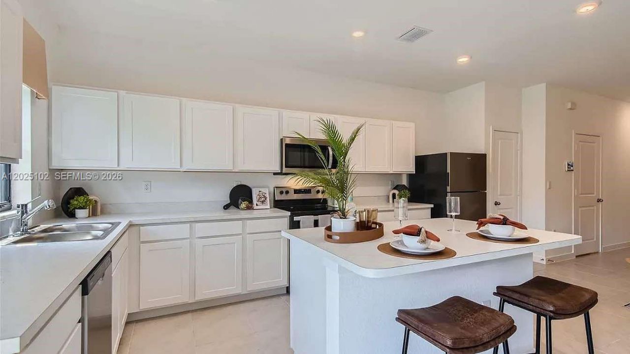 876 NW 3rd Way , Pompano Beach, FL 33060 Photo