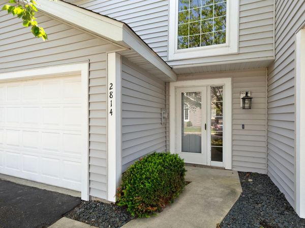 2814 Riverwood Lane NW, Rochester, MN 55901