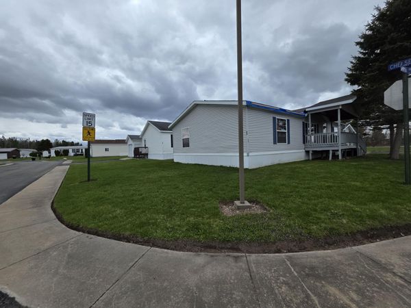 73 Chelsey Lane, Cheboygan, MI 49721