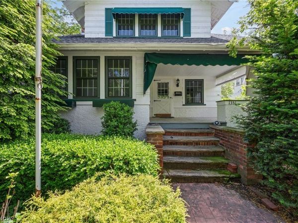 1351 Manor Park Avenue , Lakewood, OH 44107