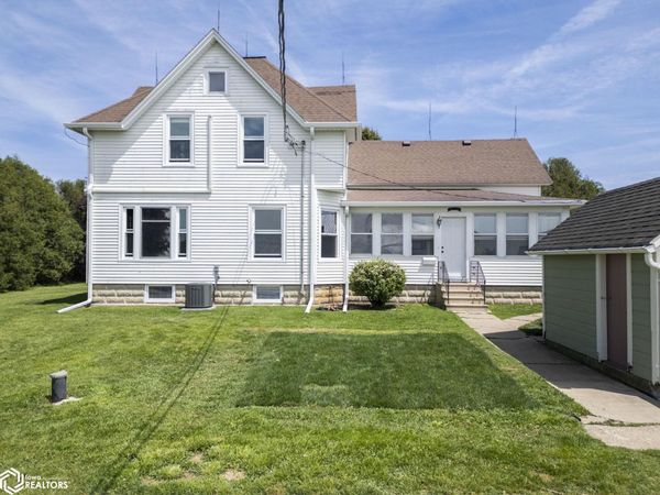 1710 230th Street, Rockford, IA 50468