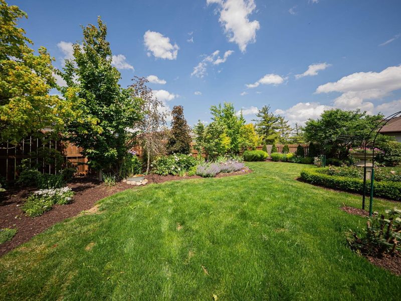 2406 Parkview Drive, Grove City, OH 43123 Photo 58