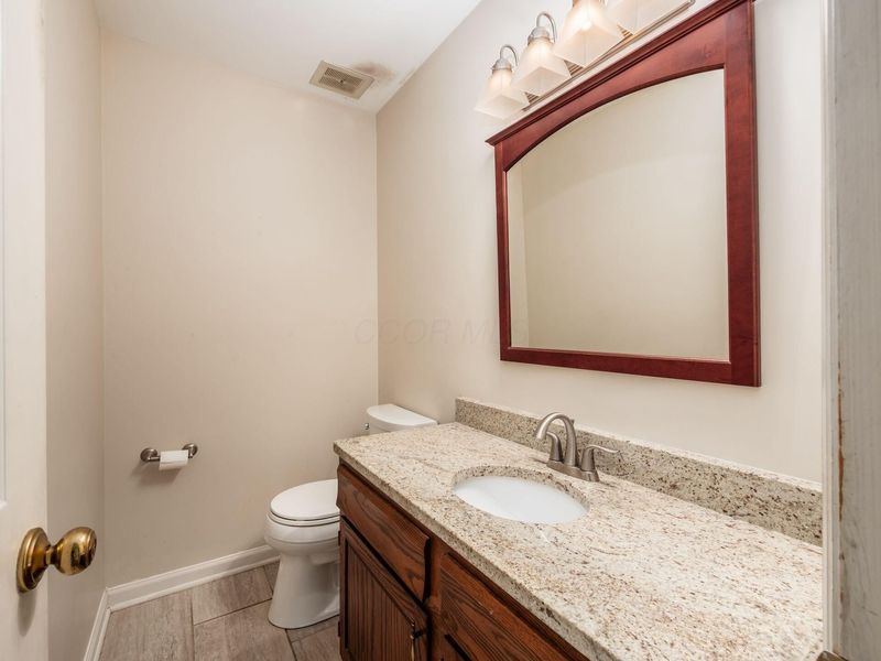 7067 Rieber Street, Worthington, OH 43085 Photo 22