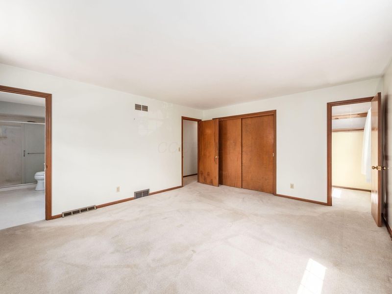 7067 Rieber Street, Worthington, OH 43085 Photo 30