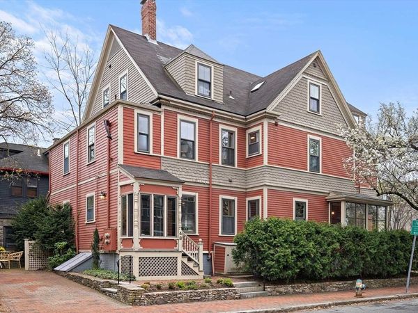 48 Hawthorn Street, Cambridge, MA 02138