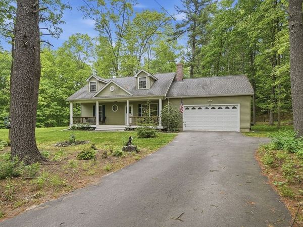 186 Common Street, Groton, MA 01450