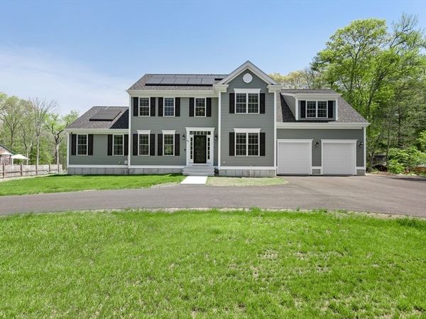 185 Mattapoisett Road, Acushnet, MA 02743