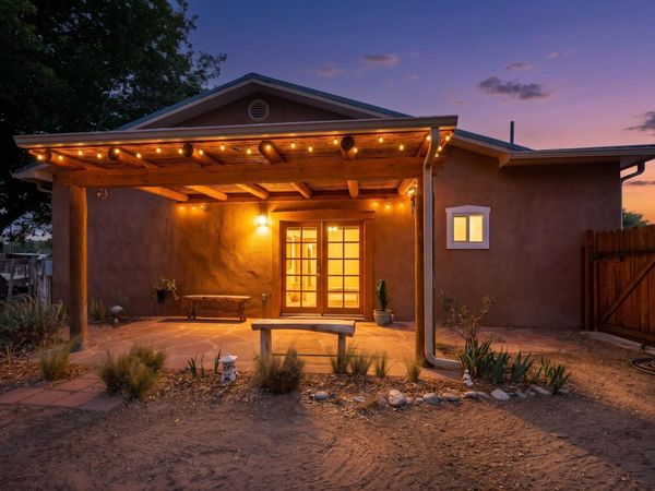 9901 Eldridge Road NW, Albuquerque, NM 87114