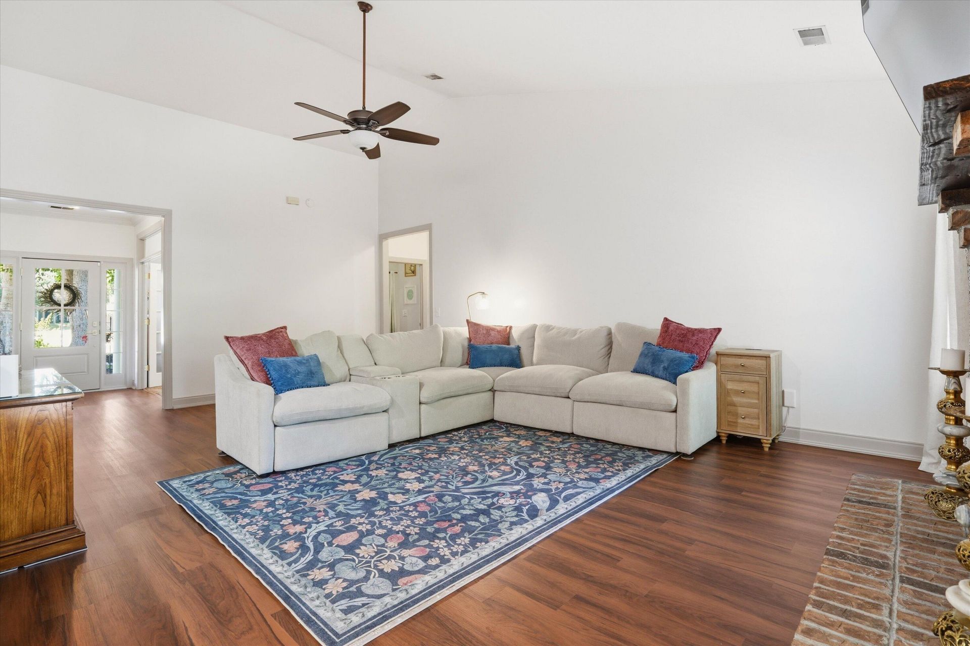 4915 Boundview Court Photo 10