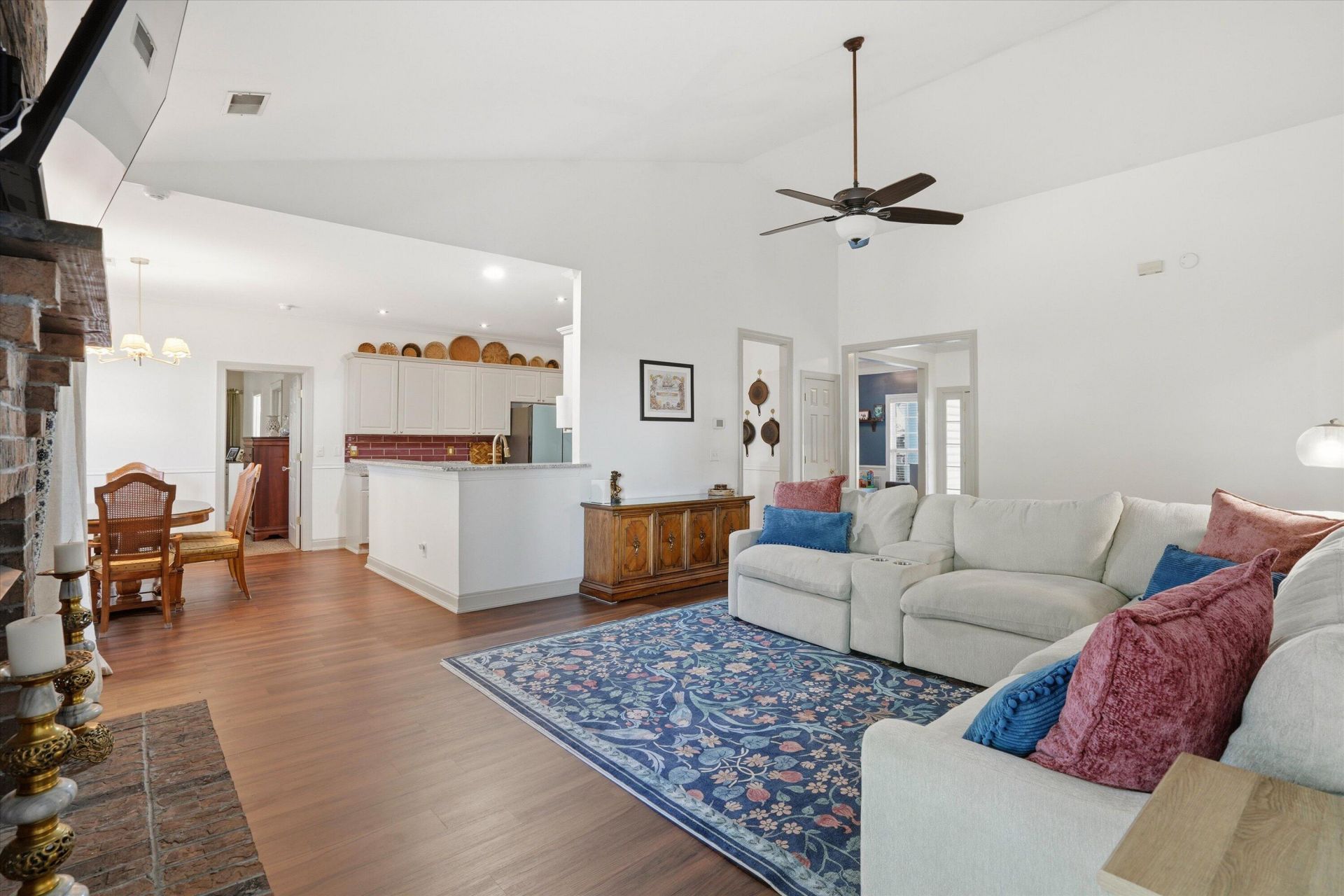 4915 Boundview Court Photo 14