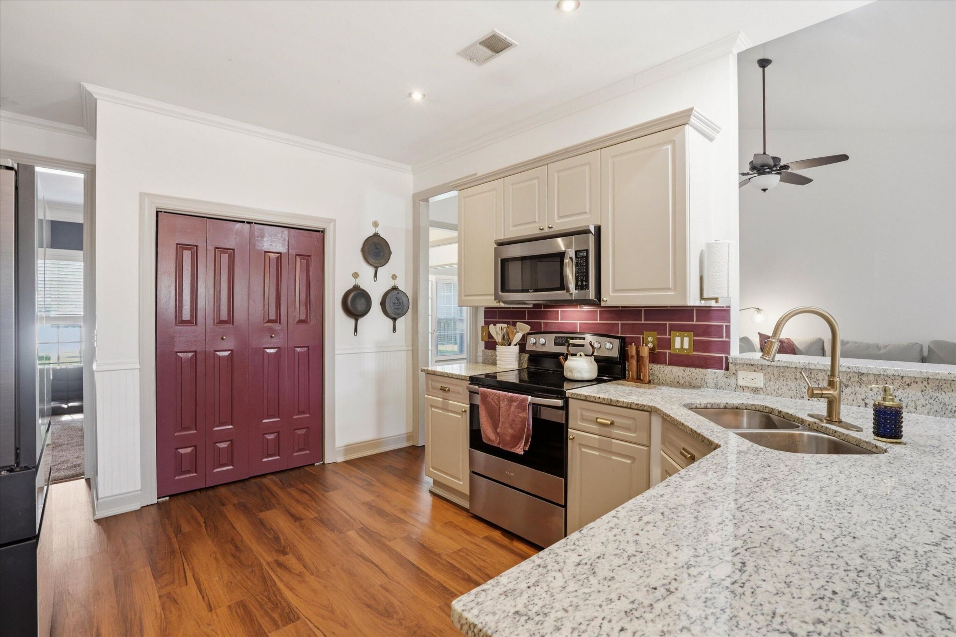 4915 Boundview Court Photo 18