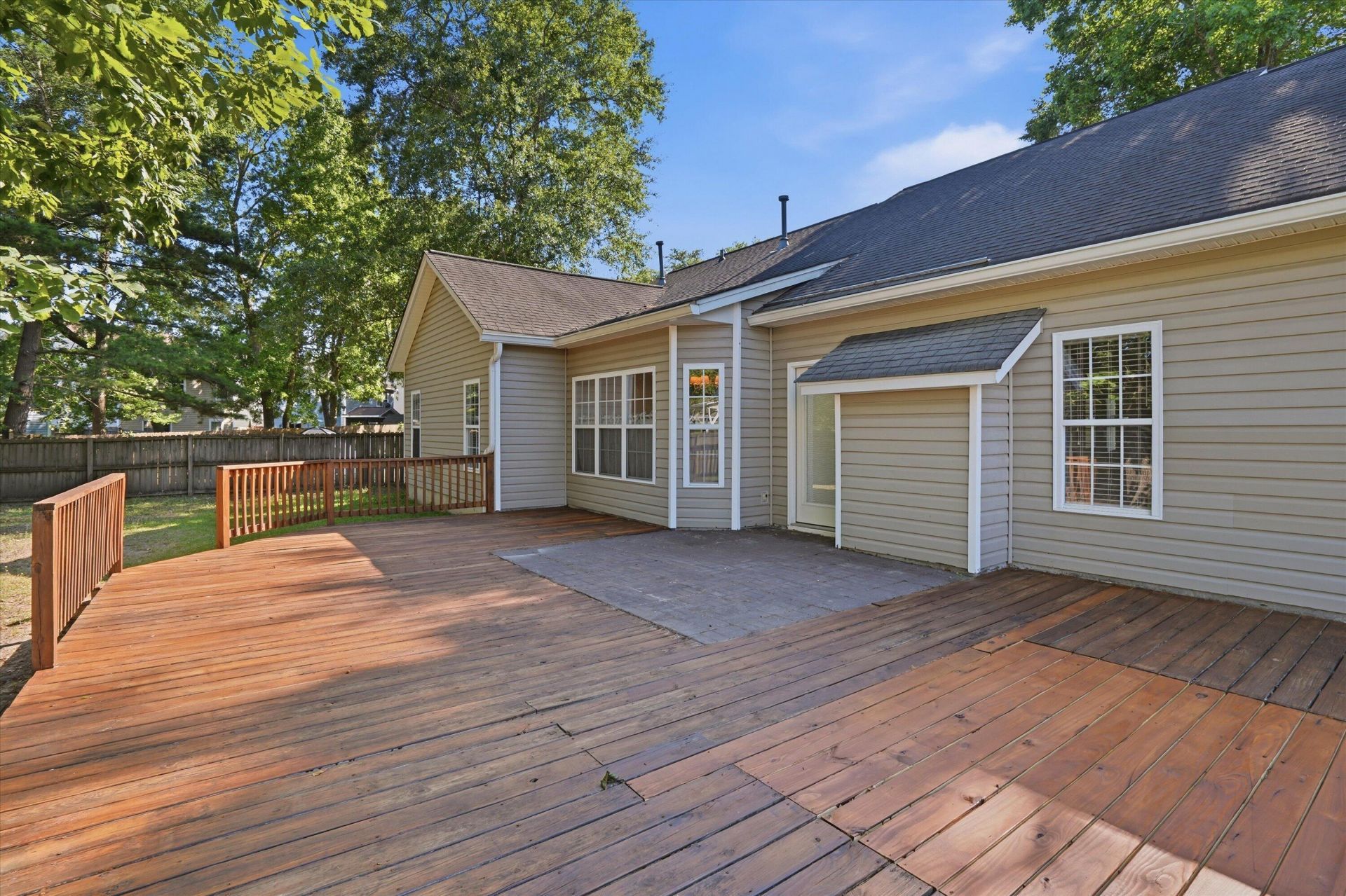 4915 Boundview Court Photo 35