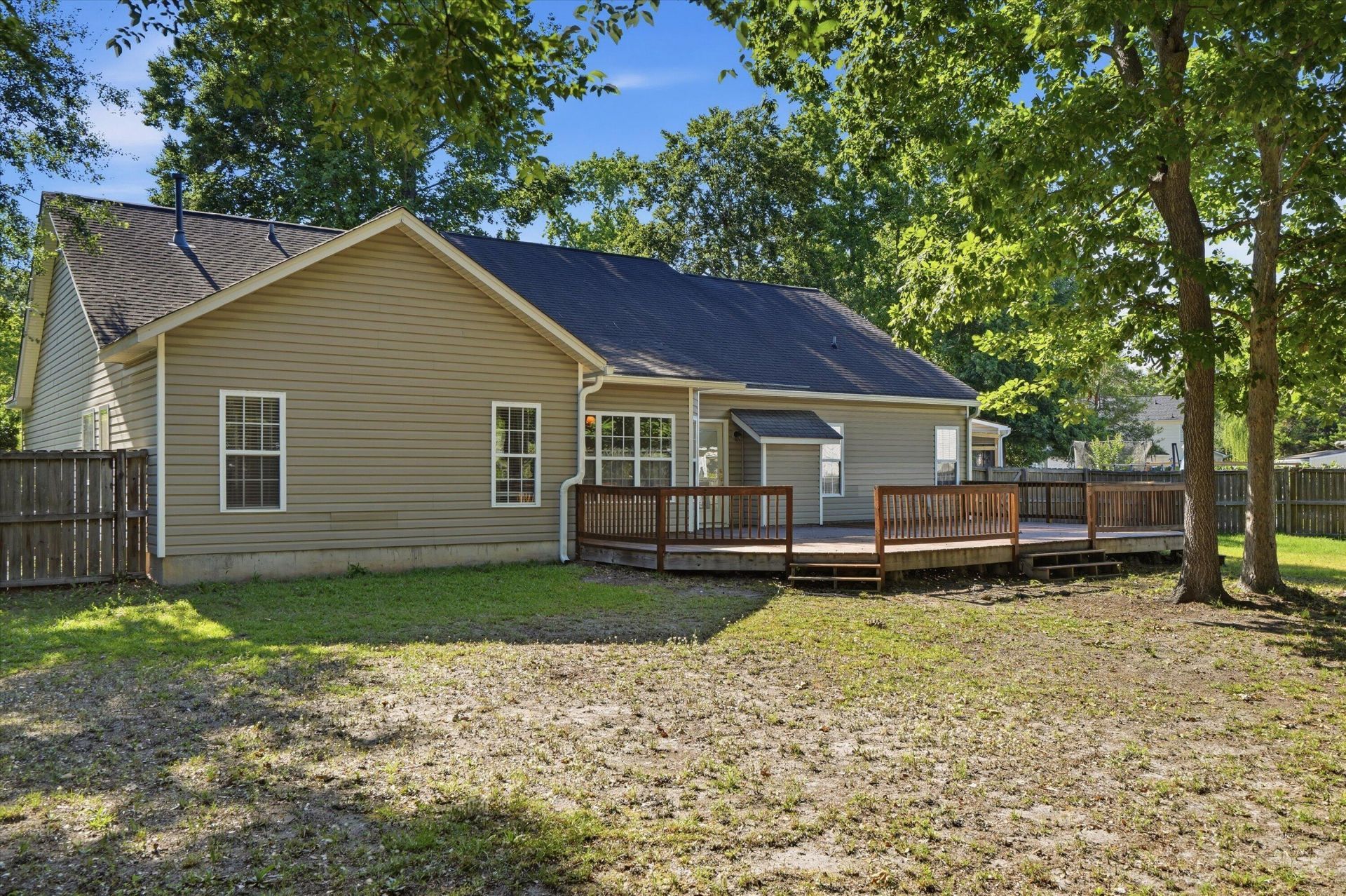 4915 Boundview Court Photo 36
