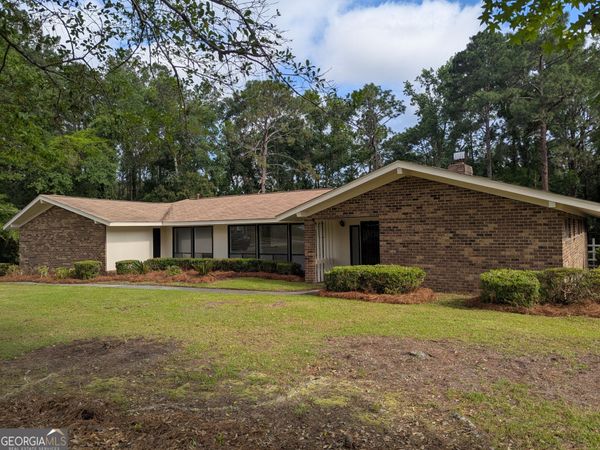 25 Golf Club Circle, Statesboro, GA 30458