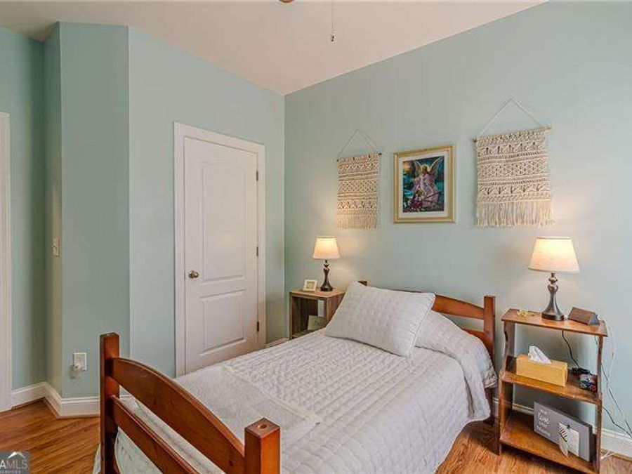 Property Image 40