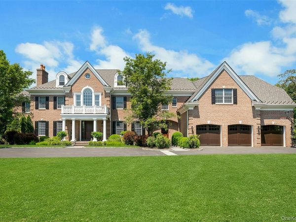 8-10 Championship Drive , Mamaroneck, NY 10543