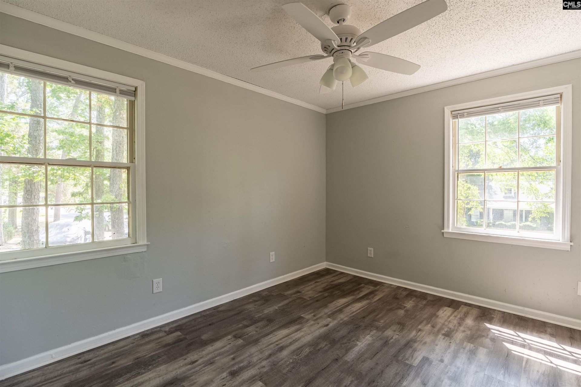 201 Milway Road  Photo 13