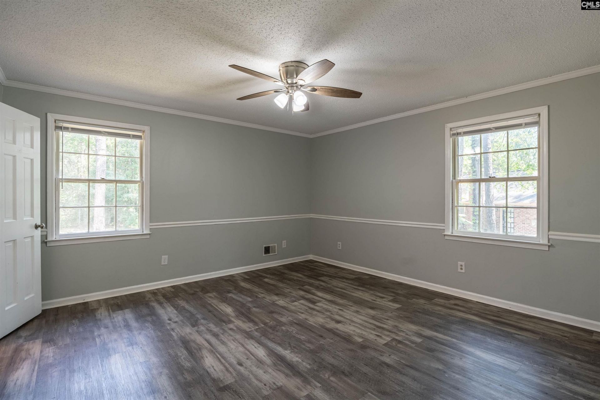 201 Milway Road  Photo 14